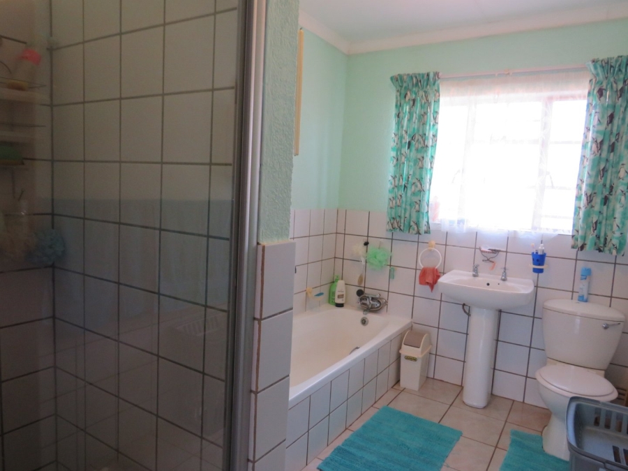 3 Bedroom Property for Sale in Vaal Park North West